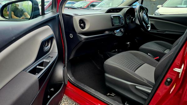 🔥 2018  Toyota Yaris 1.5 Automatic Petrol Hybrid 366311613