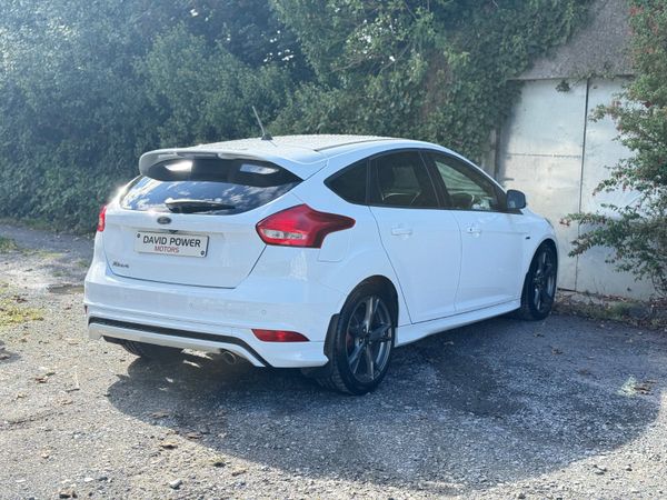 Ford Focus 181 ST-Line low Kms!!! 366313334