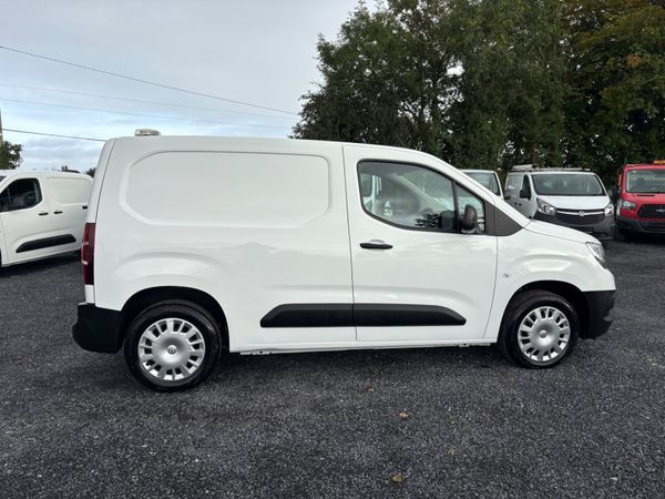Opel Combo 366327910