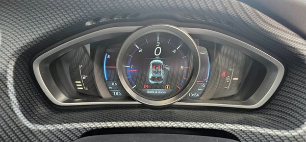 Volvo V40 R-design Full Spec 366335037