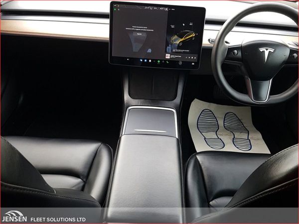 Tesla Model 3 Standard Range Plus (rwd) 366330504