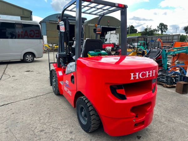 NEW HCHI 4 TON  FORKLIFT with fork positioner 366343926