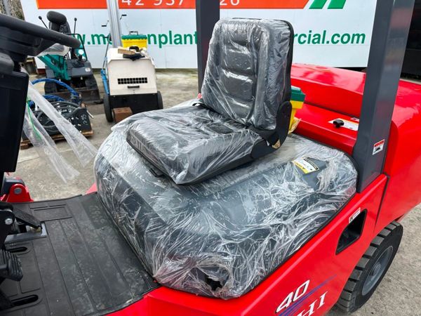 NEW HCHI 4 TON  FORKLIFT with fork positioner 366343929