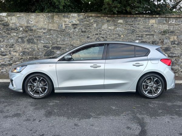 Ford Focus ST-LINE 1.5 TDCI 125PS 6SPEED 5DR 366351293