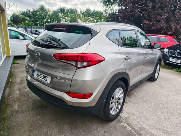 Hyundai Tucson 1.7 D Executive 366375269