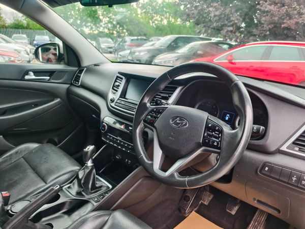 Hyundai Tucson 1.7 D Executive 366375273