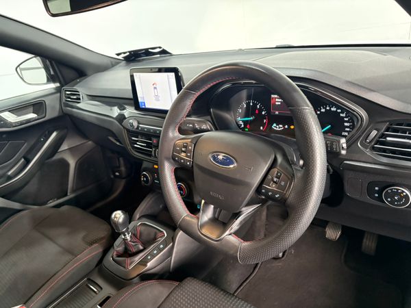 Ford Focus St Line MHEV 125 Bhp 4 Year Warranty 366373675