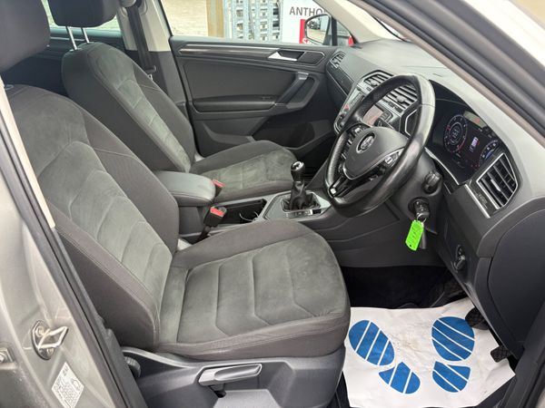 Volkswagen Tiguan Highline 150bhp 366389552