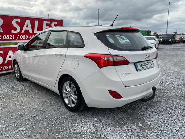 HYUNDAI i30 ESATE 1.4 DIESEL NCT TAXED SPOTLESS 366394765