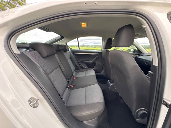 Skoda Octavia 2016 Active 1.6 TDI 366395334