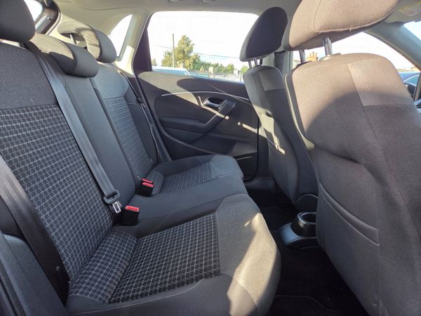 2015 Volkswagen Polo 1.2L Petrol Automatic 366405109