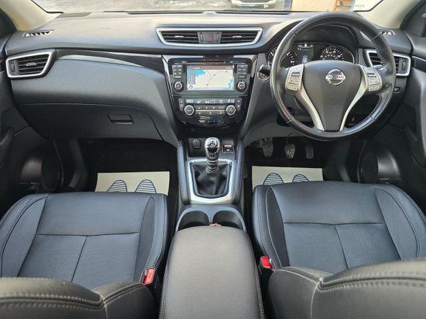 172 NISSAN QASHQAI TOP SPEC FULL LEATHER PAN ROOF 366405400