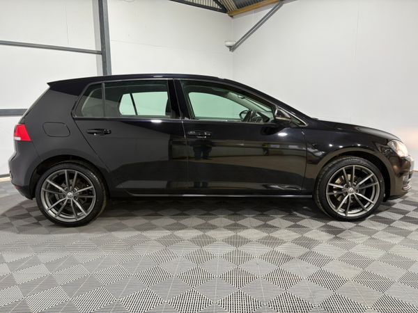 2016 Volkswagen Golf Comfortline 1.6 TDi 110 Bhp 366405757