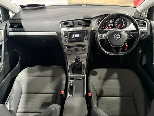 2016 Volkswagen Golf Comfortline 1.6 TDi 110 Bhp 366405767