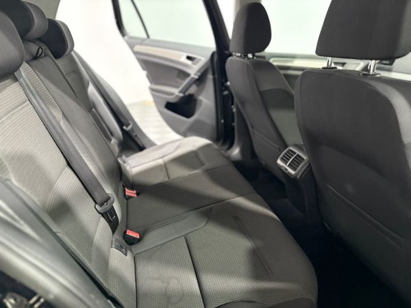 2016 Volkswagen Golf Comfortline 1.6 TDi 110 Bhp 366405768