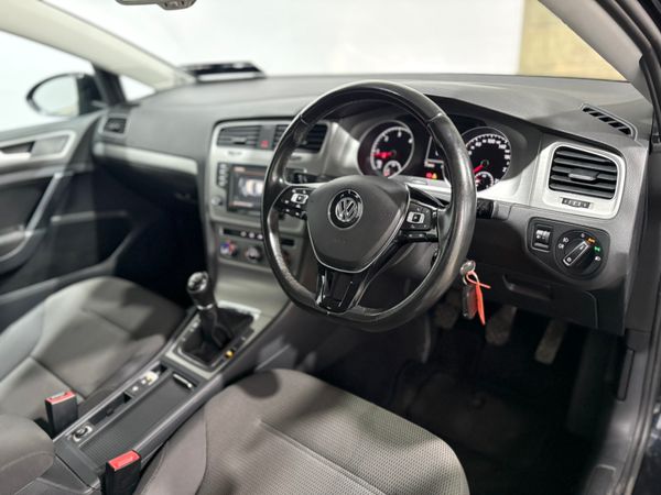 2016 Volkswagen Golf Comfortline 1.6 TDi 110 Bhp 366405770