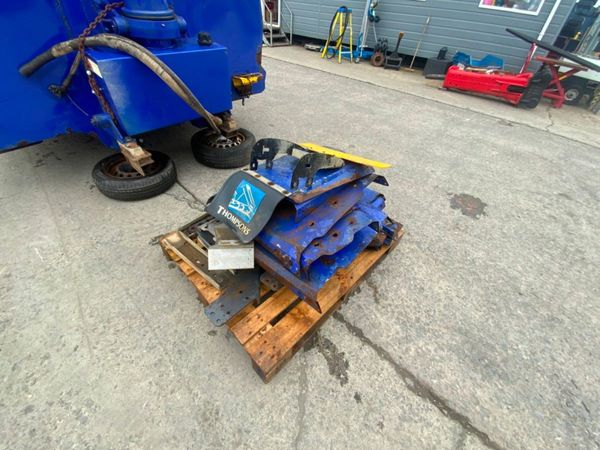 THOMPSON STEEL TIPPING BODY.......EDBRO RAM. 366424520