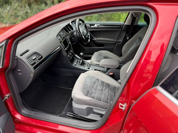 Vw Golf 366435394