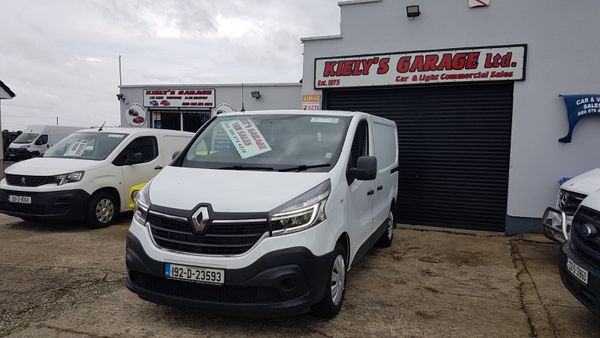 Renault Trafic 192D 2.0LT NEW MODEL 60KM VAT INVOI 366432715