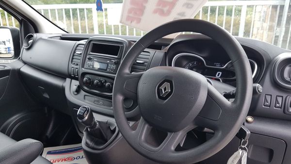 Renault Trafic 192D 2.0LT NEW MODEL 60KM VAT INVOI 366432713