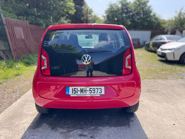 Volkswagen up! 2015 366440749