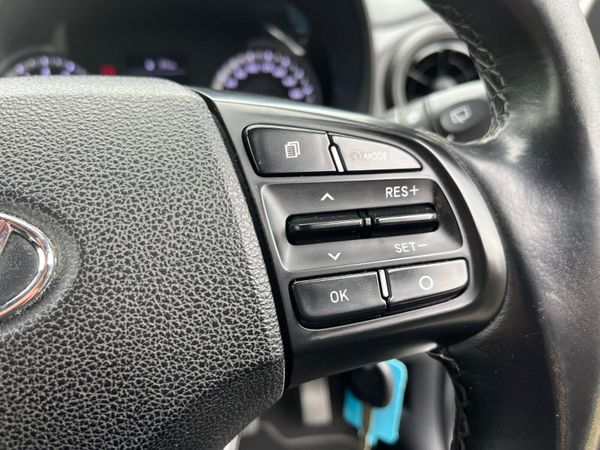 Hyundai i10 Deluxe 366454159