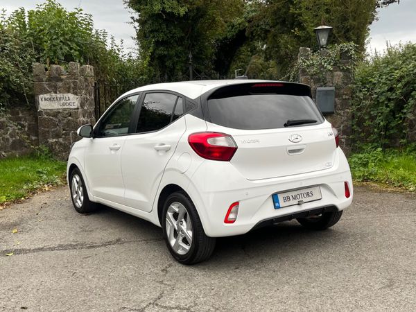 Hyundai i10 Deluxe 366454175