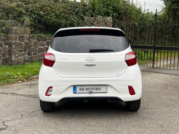 Hyundai i10 Deluxe 366454184