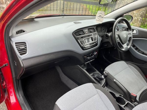 Hyundai i20 1.2 Deluxe 366450053