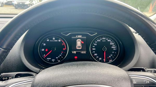 Audi A3 2016 366513703