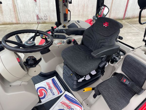 2019 Massey Ferguson 5712S 366550930