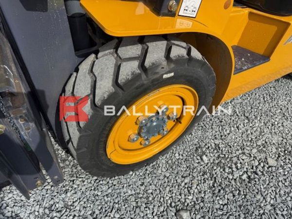 Apache HH30Z Forklift (2025) 366553600