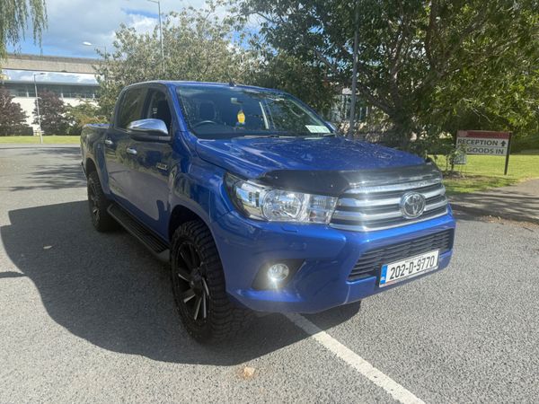 202 Toyota Hilux Automatic LOW MILEAGE 366565920