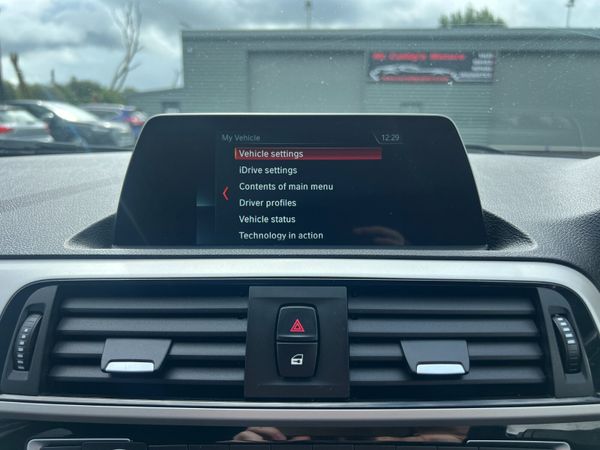 2018 (182) BMW 116D SE 1.5 366562324