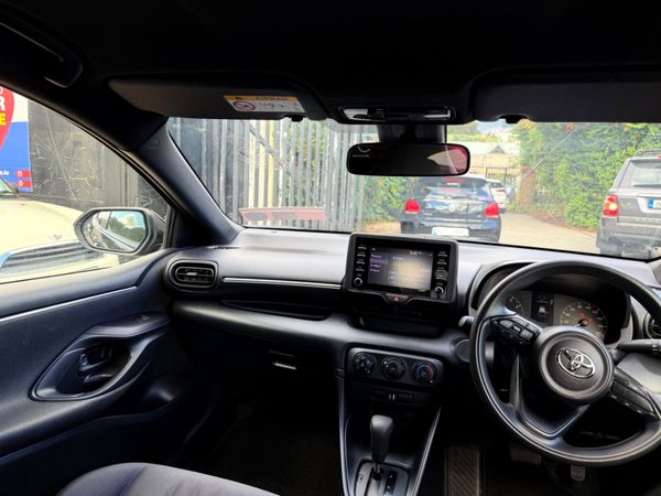 Toyota Yaris 2021 366570303