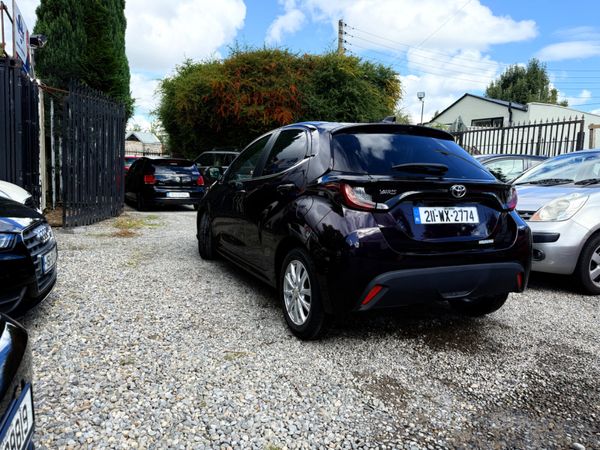 Toyota Yaris 2021 366570318