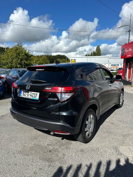 Honda Vezel Petrol Hybrid AUTO NCT TAX LOW KMS 366570439