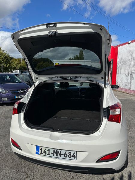 Hyundai i30 CarVan 1.4 Diesel DOE 366571371