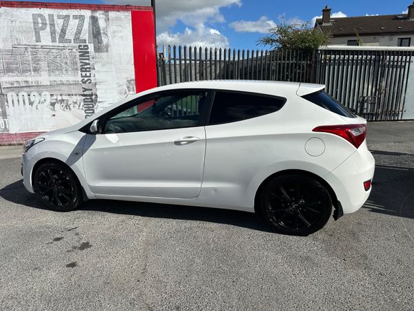 Hyundai i30 CarVan 1.4 Diesel DOE 366571425
