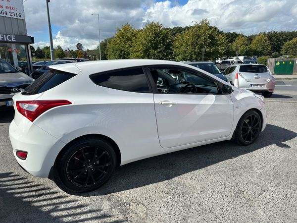 Hyundai i30 CarVan 1.4 Diesel DOE 366571430