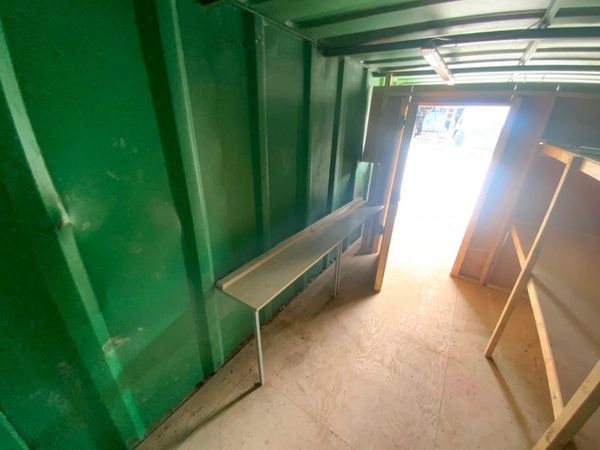 20ft x 9ft SITE STORAGE CONTAINER......1052t. 366580888