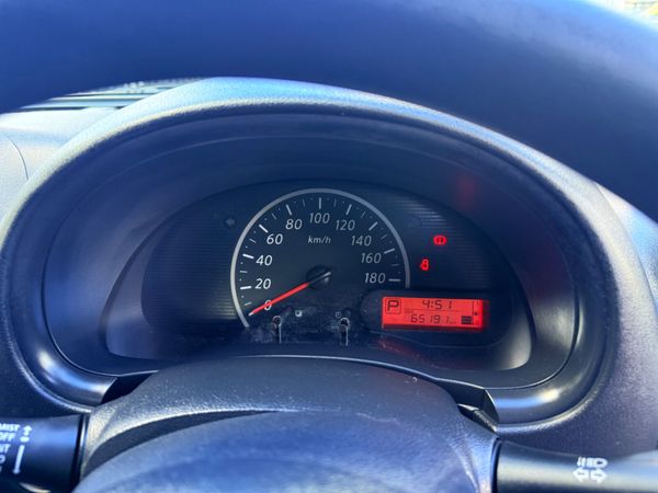 Nissan March 2014 (Low mileage ) 366595139