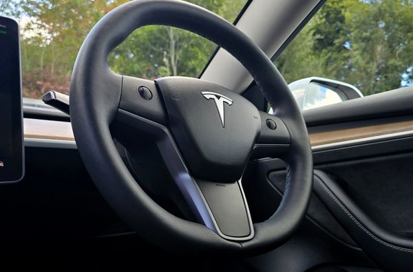 🔥 2022 Tesla Model 3 Standard Range Plus 366597319