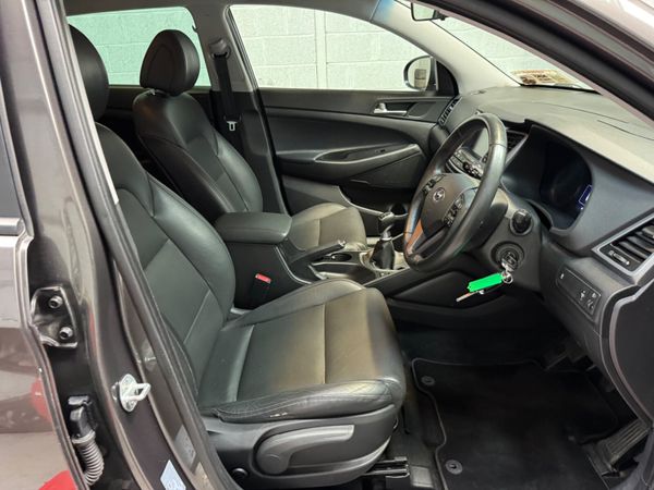 2017 HYUNDAI TUCSON      TOP SPEC ! 366609418