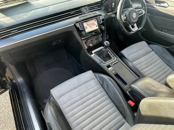 VW Passat R-line 2.0tdi *Sunroof 366600290