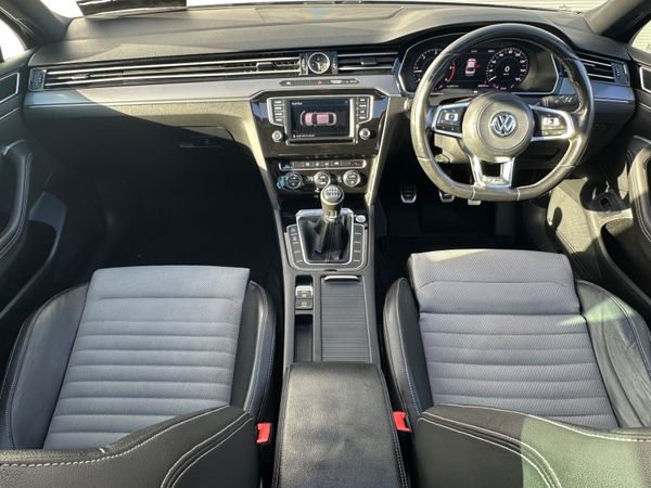 VW Passat R-line 2.0tdi *Sunroof 366600381