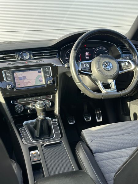 VW Passat R-line 2.0tdi *Sunroof 366600383