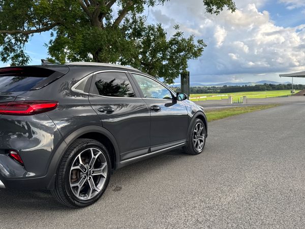 Kia XCeed 2022 plug in hybrid 366600868