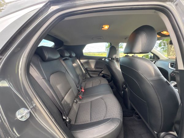 Kia XCeed 2022 plug in hybrid 366601066