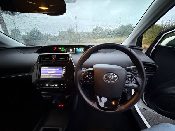 TOYOTA PRIUS 2020 1.8L PETROL HYBRID AUTOMATIC 366602060